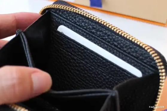 PURSE LOUIS VUITTON ZIPPY COIN 0502